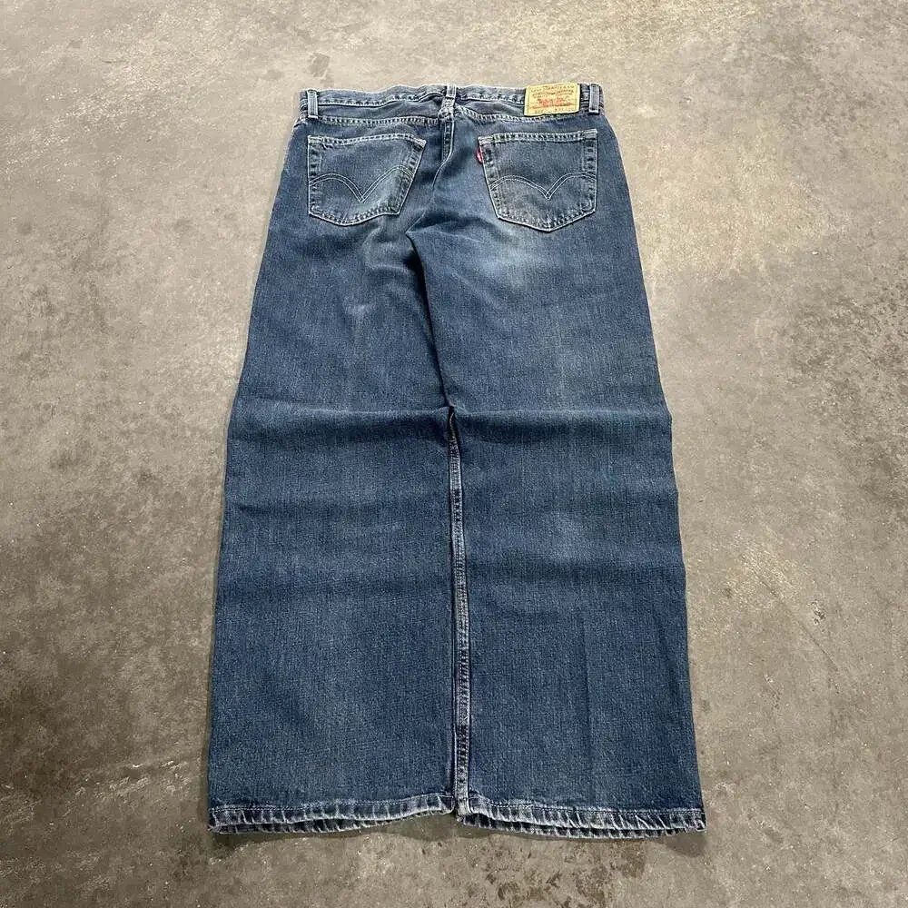 Vintage Levi's 529 Wide Straight Leg Blue Denim Jeans 34x30